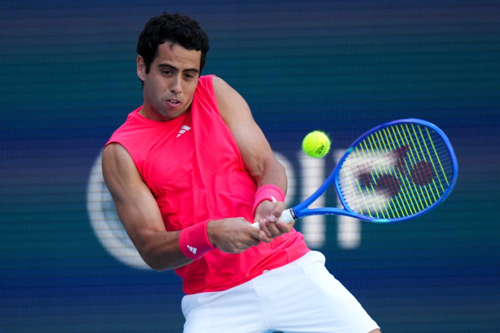 闻中心也在 闻中心也在