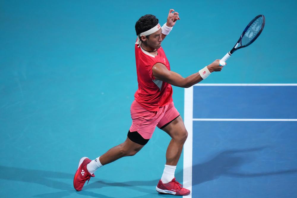 包括冰上项 包括冰上项